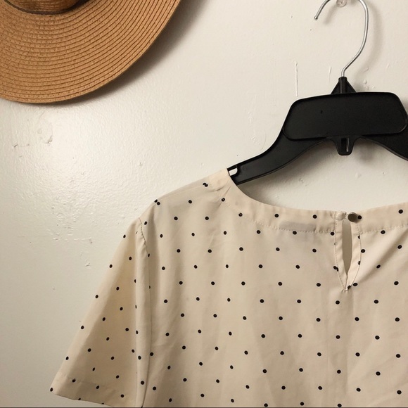 Polka dot short sleeve blouse - Picture 3 of 7